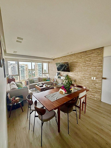 Vive Con Estilo En Argenta Towers, Bosque Real !