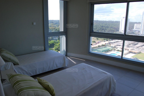 Imagen 30 de 30 de Apartamento Le Parc Piscina Piso Alto 3 Dormitorios Dependencia De Servicio Departamento En Venta Ubicado En Playa Brava, Punta Del Este, Punta Del Este / Maldonado