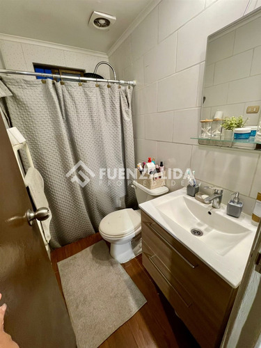 Casa En Venta De 3 Dorm. Con 140 Mt2 De Terreno En Maipú