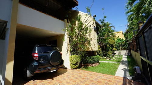 Casa En Venta En Honduras De 10 Habitaciones