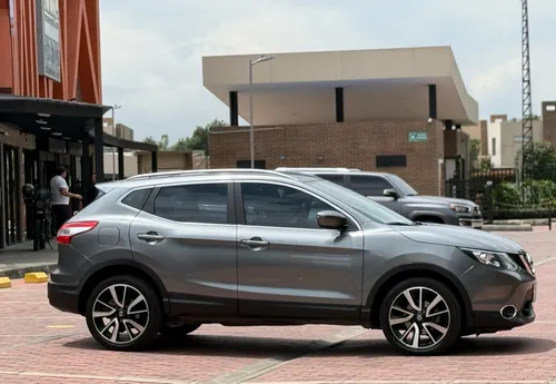 Nissan Qashqai 2.0 Exclusive 142 hp