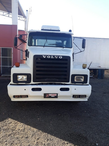 Imagem 2 de 13 de Volvo N10 Xh Ano 1986 4x2,somente Venda!!!!!