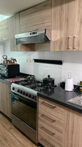 Se Vende Inmueble 8h 3b Altos Club Hípico. (83743)