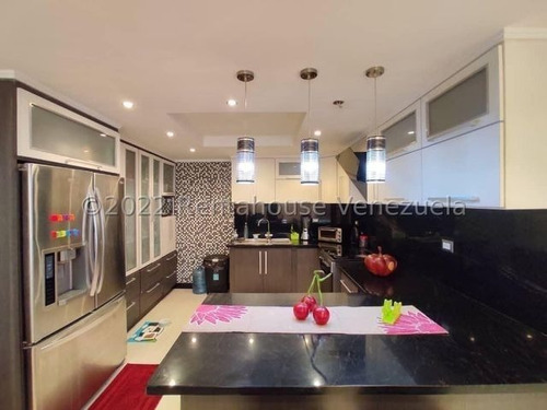 Imagen 4 de 25 de Lujoso Townhouse Urb. El Bosque Maracay 23-5805 Ejc 04243439046