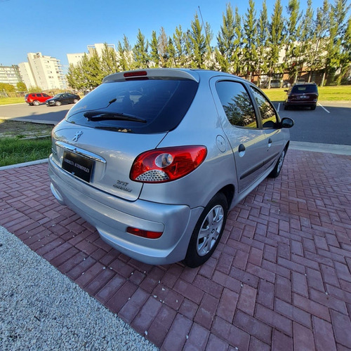 Peugeot 207 1.4 Active 75cv