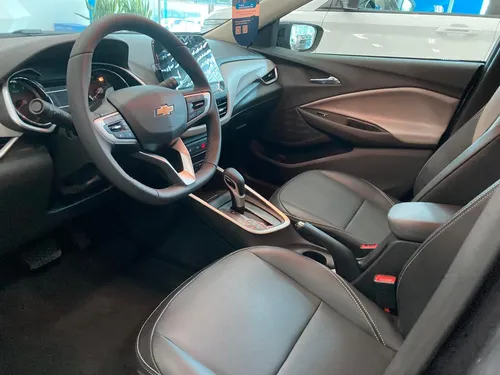 Chevrolet Onix 1.0T Premier Sedan At