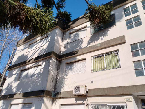 Departamento En Venta En Ezpeleta Este