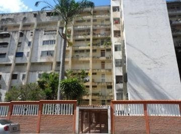 Apartamento En Alquiler Caricuao