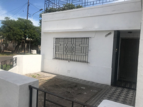 Imagen 3 de 19 de Casa Con Gran Potencial A Reciclar Lanus Este