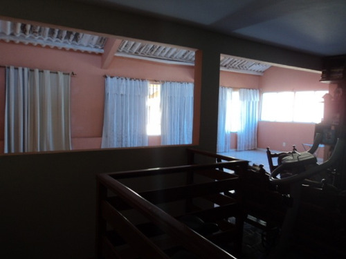 Casa Para Aluguel, 5 Dormitórios, Cavaleiros - Macaé - 1088