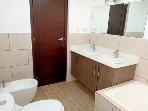 Imagen 9 de 10 de Casa En Venta