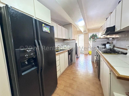 Apartamento En Venta En La Lagunita Country Club Lj 13388