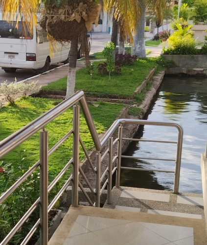Imagen 5 de 5 de Se Vende Casa Bote B Alexis Quinan 0416.081.70.64