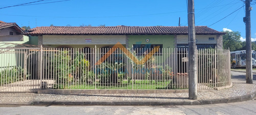 Imagem 1 de 15 de Casa Em Imbaúbas  -  Ipatinga - 2116