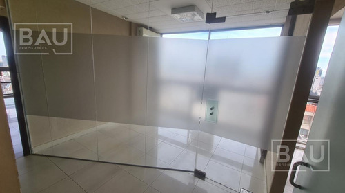 Imagen 11 de 14 de Bau Propiedades: Oficina En Alquiler Vista Al Río Torre Cinzano 80m2! Centro Plaza San Martín!
