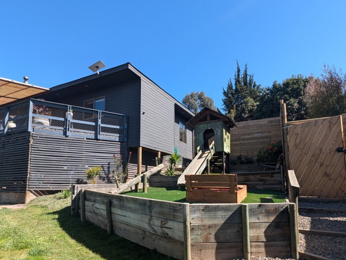 Se Vende Gran Parcela Con Casas