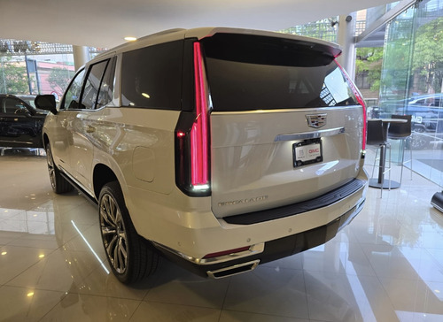 Cadillac Escalade 6.2 Premium Luxury