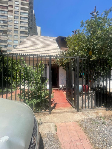 Casa En Condominio Cerrado E. Fernandez Ñuñoa