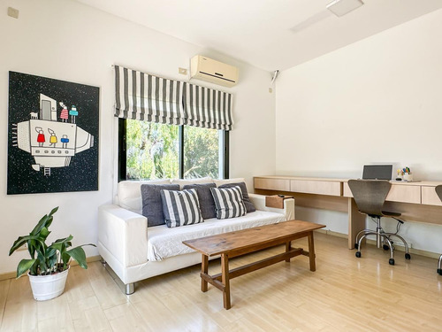 Imagen 19 de 30 de Casa En Venta Al Rio - Barrio Santa Catalina Villa Nueva Tigre
