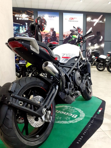 Imagen 3 de 15 de Benelli 752 S