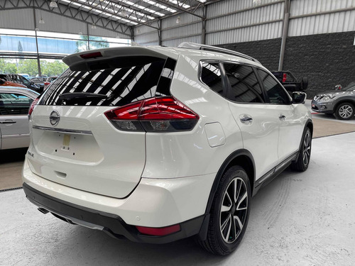 Imagen 4 de 12 de Nissan X-trail 2018 2.5 Exclusive 2 Row Cvt