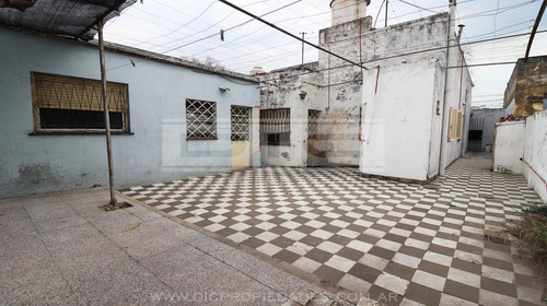 Casa 4 Ambientes Local - Villa Ballester