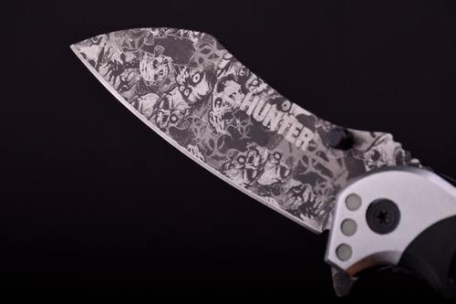 Imagen 5 de 10 de Cuchillo Navaja Táctica Zombie Hunter Walking Dead + Cuerda