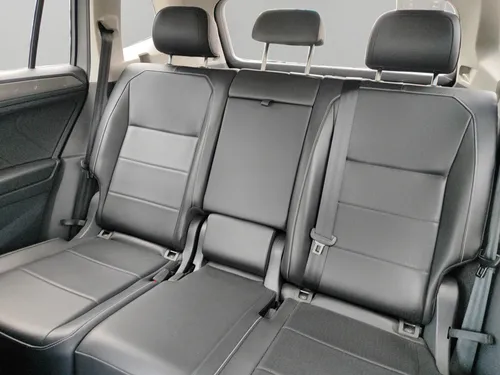 Volkswagen Tiguan 5p Comfortline L4/1.4/T Aut