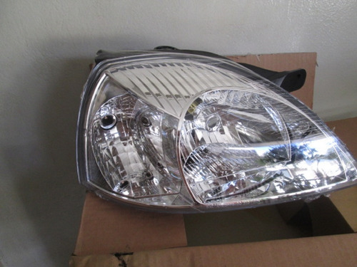 Faro Derecho Kia Rio 06-12, Cocuyo Blanco