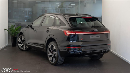 Audi Q8 E-Tron ELÉTRICO SPORTBACK PERFORMANCE BLACK QUATTRO