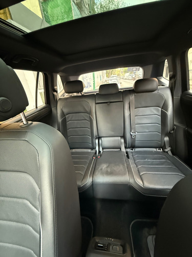Volkswagen Tiguan 2.0 Tsi R-Line Dsg7