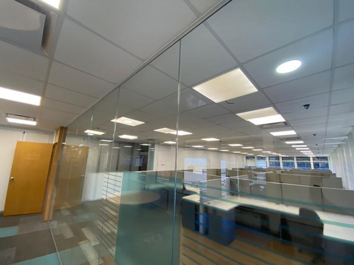 Oficinas En Alquiler | Ing. E. Butty 275, Catalinas, Caba | 955 M²