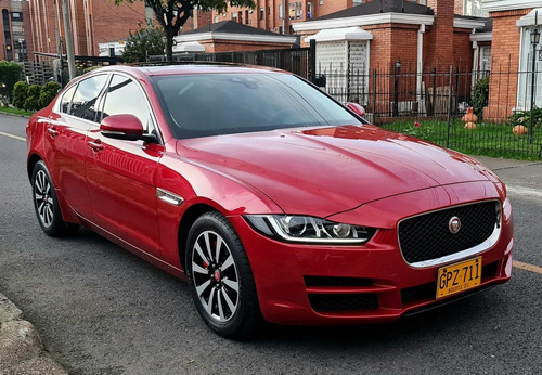 Jaguar Xe 2.0 Prestige Turbo Full Equipo. Garantia.