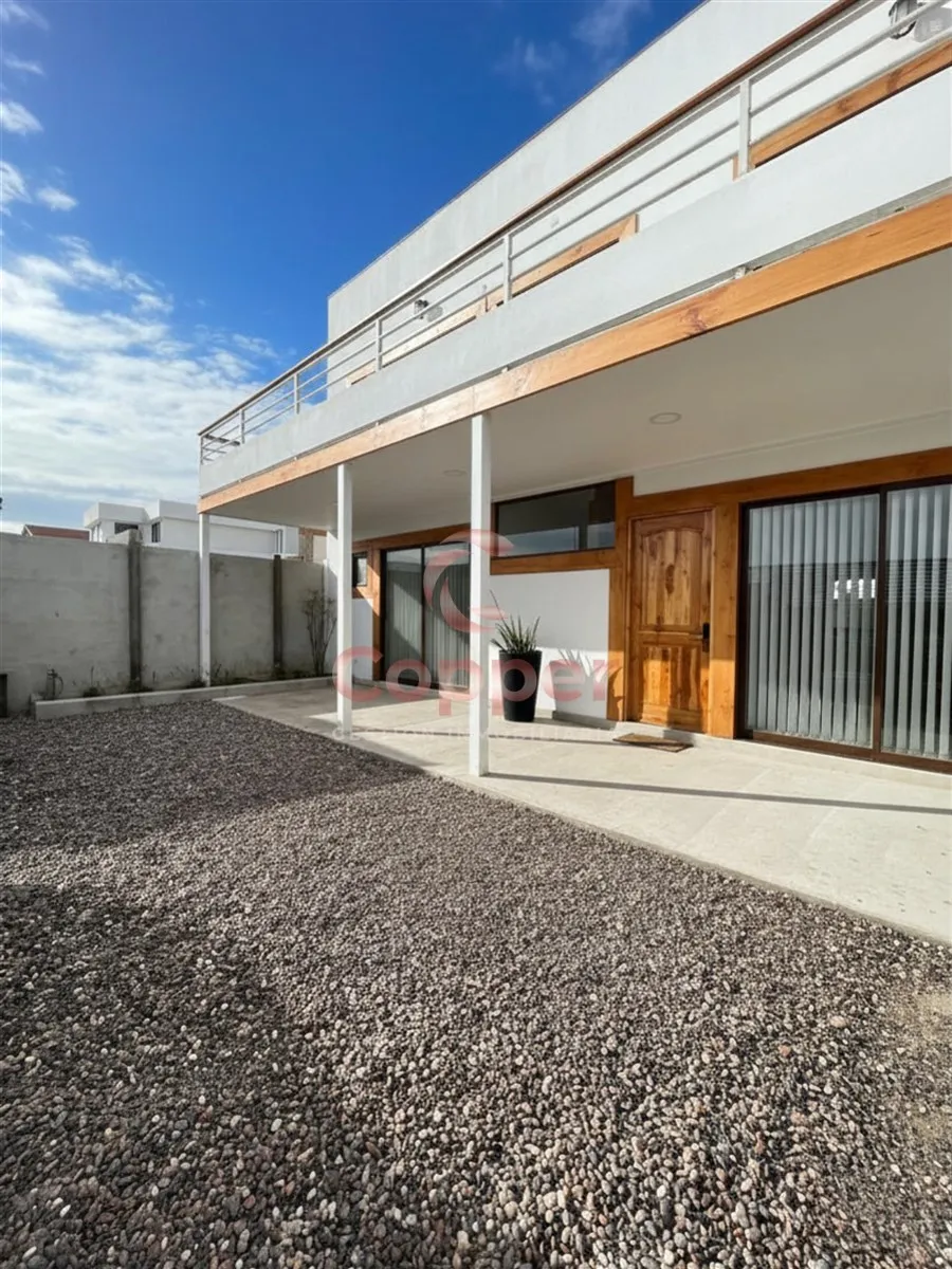 Imagen 1 de 26 de Casa Nueva En Arriendo, Alto Bahia, Caldera