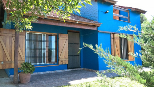 Imagen 1 de 11 de Chalet + Cabaña En Mar Del Plata