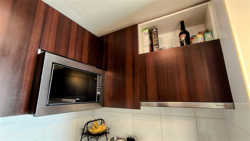 Departamento En Venta De 2 Dorm. En Santiago