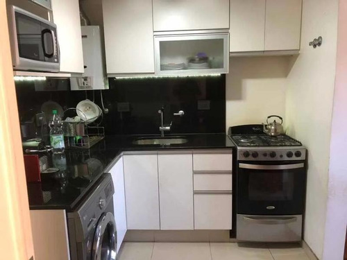 Imagen 3 de 9 de Urca - 2 Dor - Garage- Quincho- Propiedad Totalmente Reciclada!!!