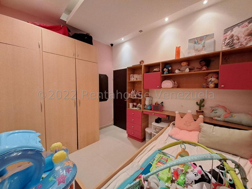 Imagen 10 de 14 de Casa En Venta En Las Esmeraldas Palo Negro Aragua 23-16875 Irrr