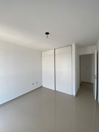 Imagen 10 de 14 de Gran Oportunidad - Torres H Depto 2 Dorm 2 Bañ - A Estrenar Exc Vistas