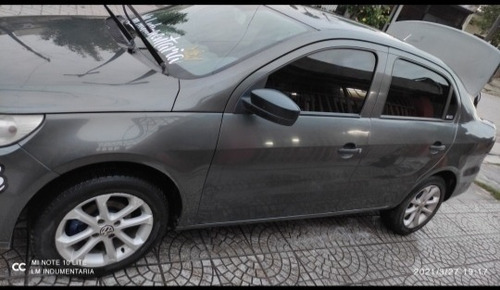 Volkswagen Voyage 1.6 Comfortline 101cv 2012