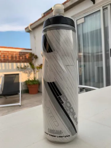 Carabañola Camelbak Podium Botella Agua Fría Aislada 21 Oz
