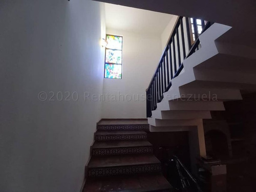 Imagen 7 de 13 de Venta Casa Prados Del Este 21-10321-y Ymanol Elizalde
