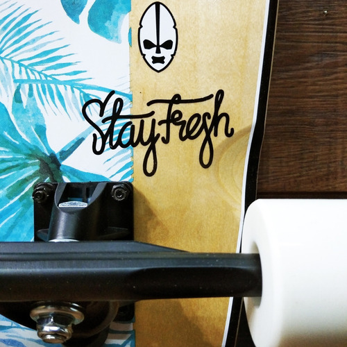 40% Off - Surfskate 31` Banga Boards Oficial - Modelo Fishtail - Maple - Simulador De Surf - Carver Skate Cruiser Long
