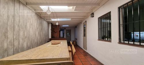 Imagen 10 de 30 de Casa En Venta Con Muchos Ambientes, 6 Dormitorios Y Pileta - Las Lomas-santa Rita, San Isidro