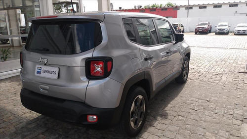 Imagem 3 de 5 de Renegade 1.8 16v Flex 4p Automático