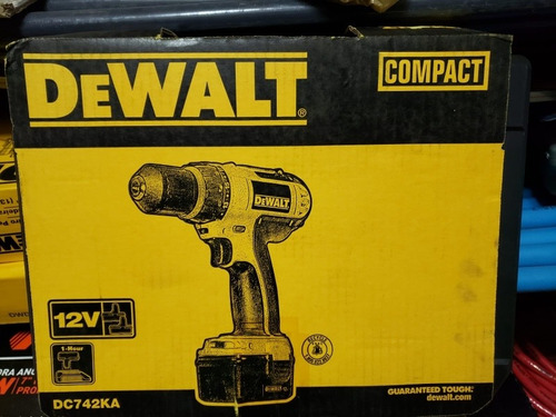 Taladro Inalambrico Dewalt 3/8  Dc742ka   12v Led  2 Batería