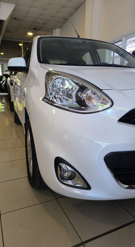 Nissan March 1.6 Active 107cv