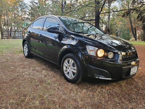 Chevrolet Sonic 1.6 Lt At 4 p