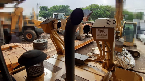 Trator De Esteira Caterpillar D6 T - Ano 2013 - Com 4.700 H