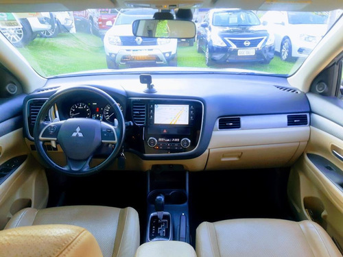 Imagem 10 de 10 de Mitsubishi Outlander 3.0 Gt V6 Aut.